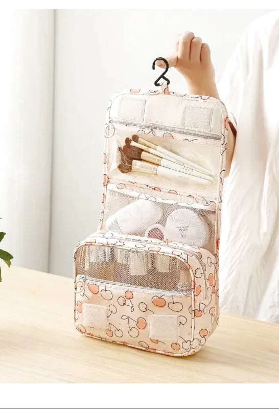 Trousse de Toilette à Suspendre - Motif Cerise